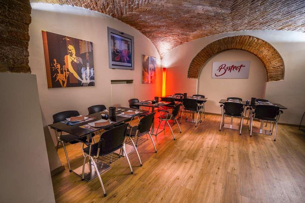 Hotel Continental Кремона Ресторан фото
